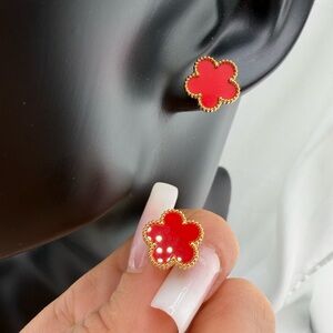 Alhambra 1 motif clover Red Flower Stud Earrings